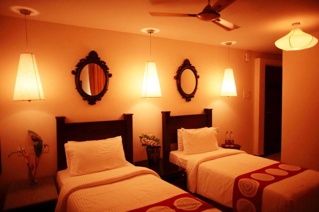 Hotel Highnest Singapperumalkovil Экстерьер фото