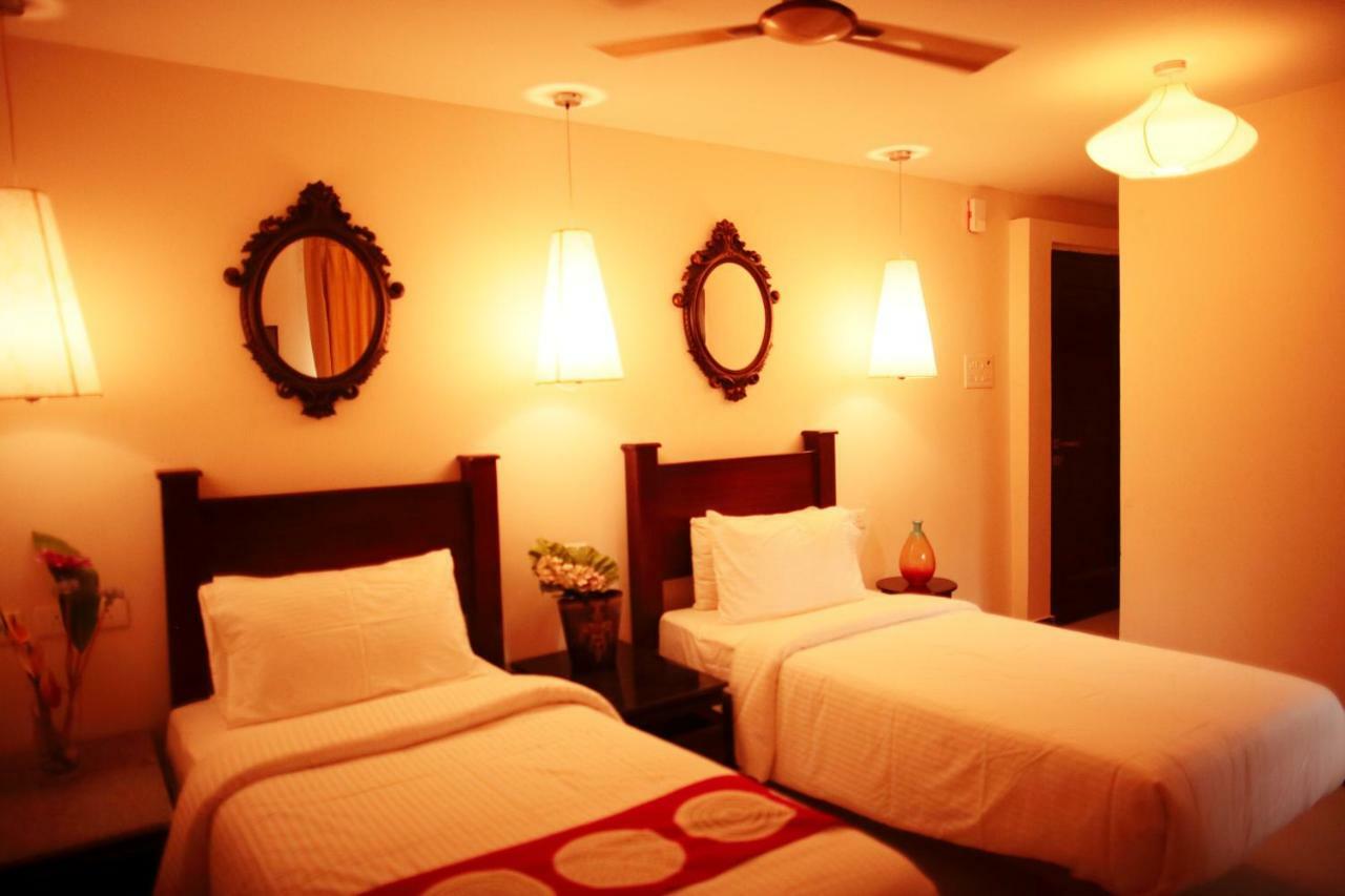Hotel Highnest Singapperumalkovil Экстерьер фото